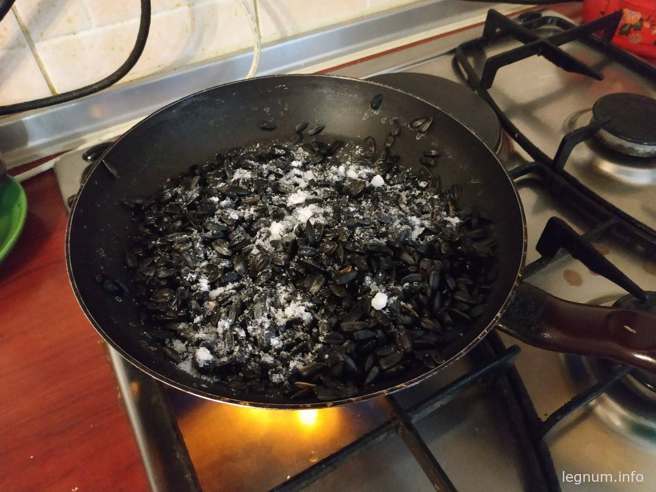 Как пожарить воду на сковороде
